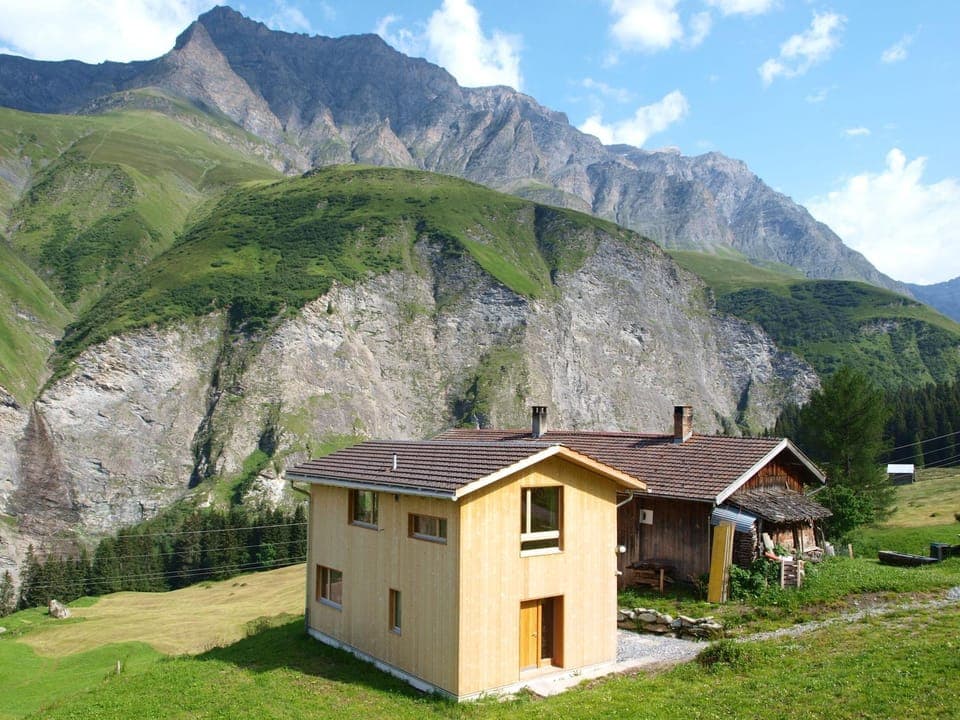 Property building, Day, Natural landscape, Mountain view