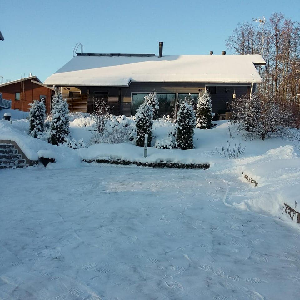 Property building, Winter