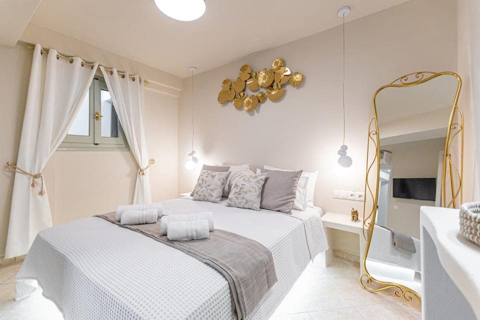 TV and multimedia, Bedroom, wardrobe