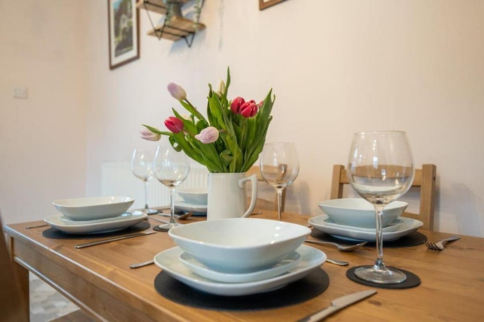 Food and drinks, Dining area