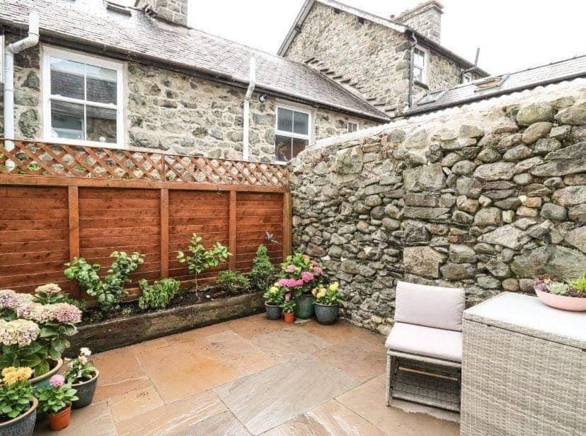 Garden, Garden, Garden view