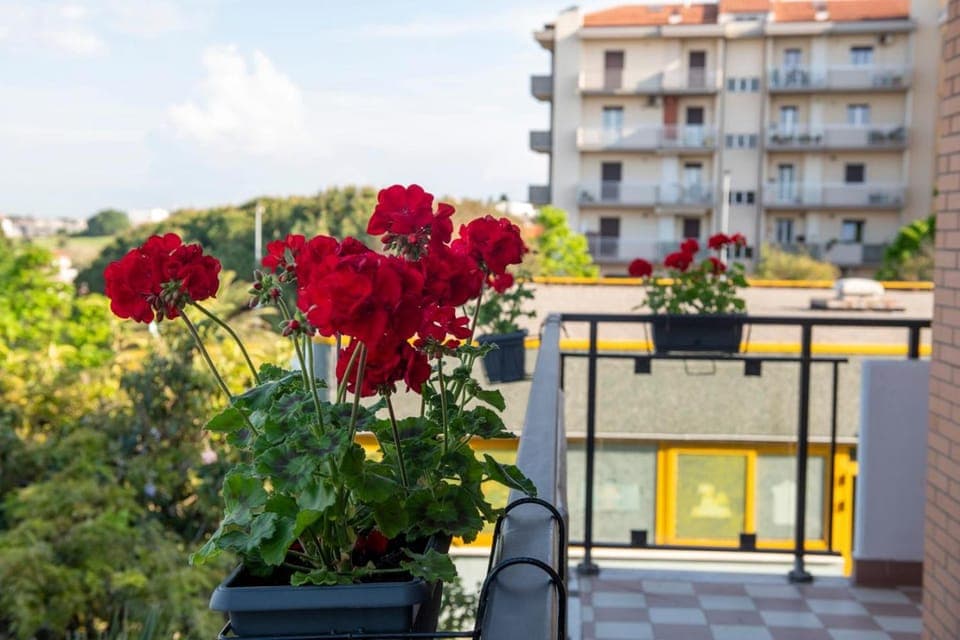 Property building, View (from property/room), Balcony/Terrace