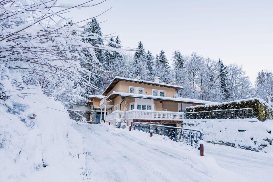 Property building, Winter