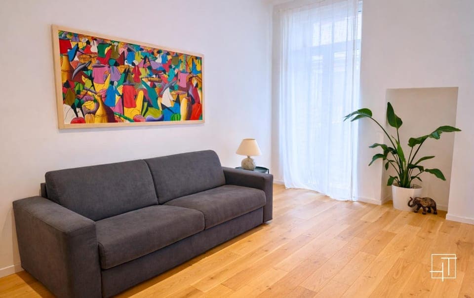 Day, Living room, Seating area