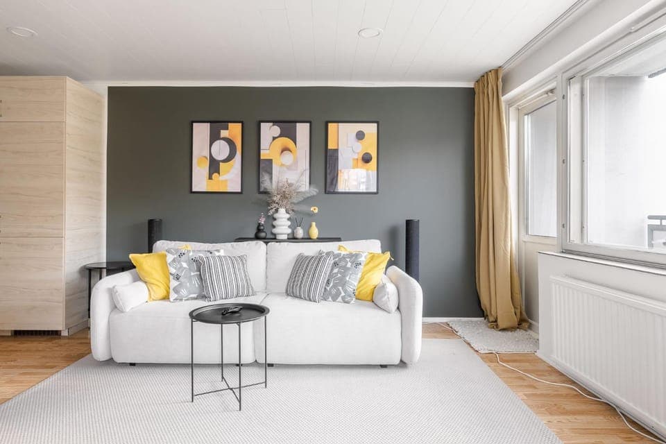 Living room, Seating area