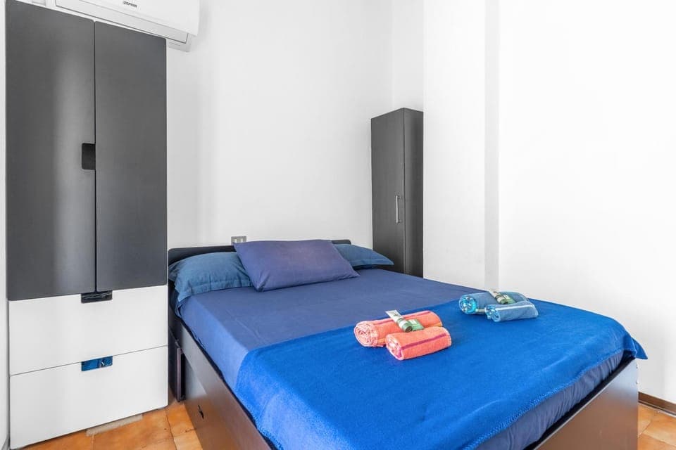 Bed, Photo of the whole room, Bedroom, towels, wardrobe