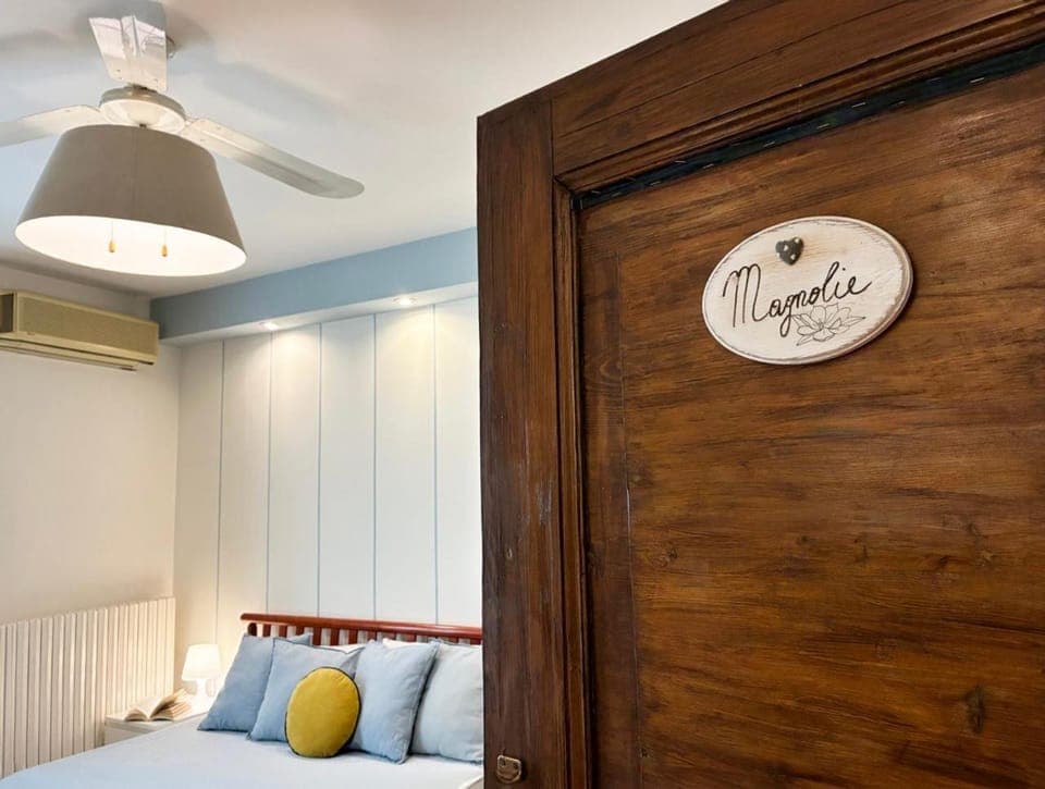 Bed, Bedroom, air conditioner