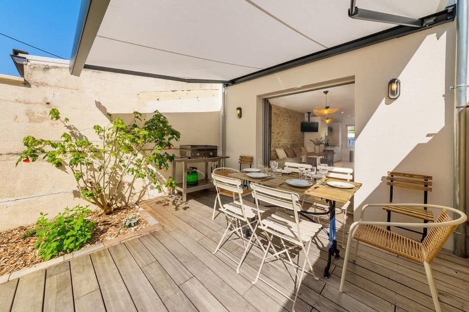 Patio, Day, View (from property/room), Balcony/Terrace, Dining area