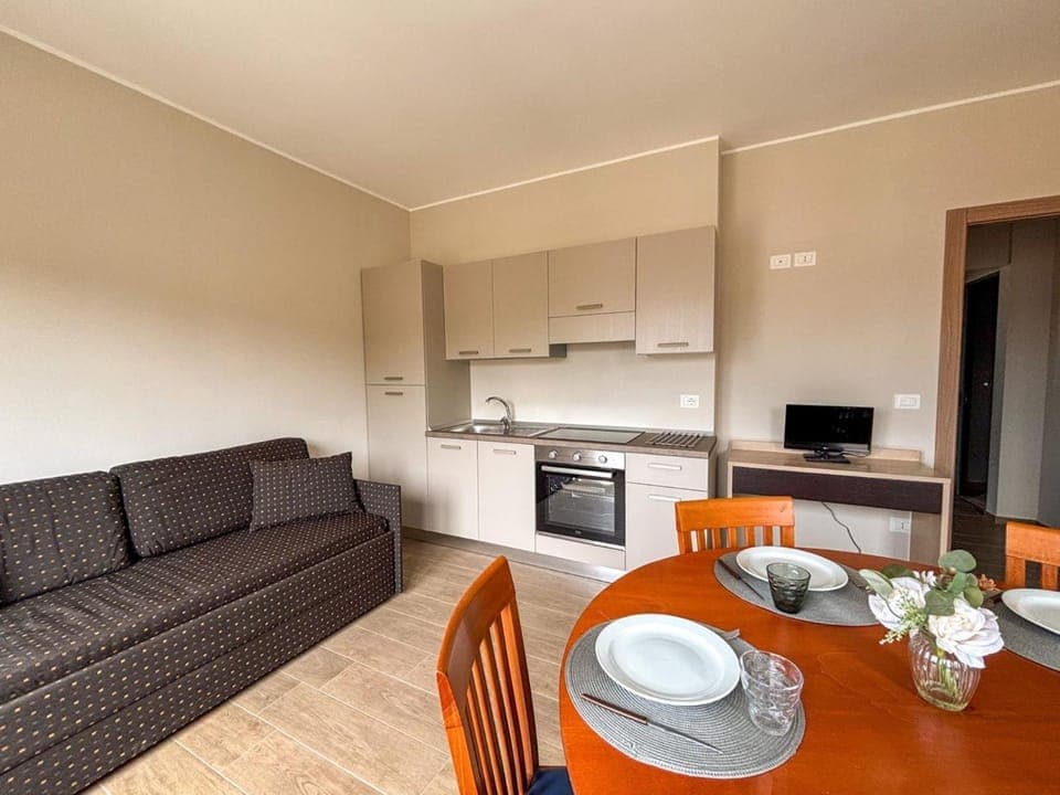 Kitchen or kitchenette, Living room, Dining area