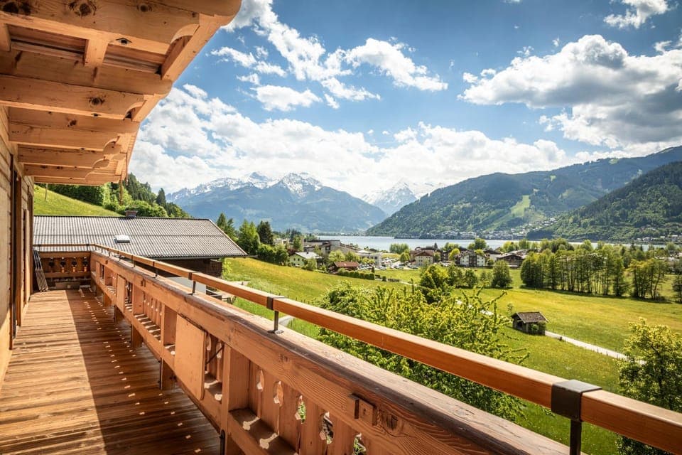 View (from property/room), View (from property/room)