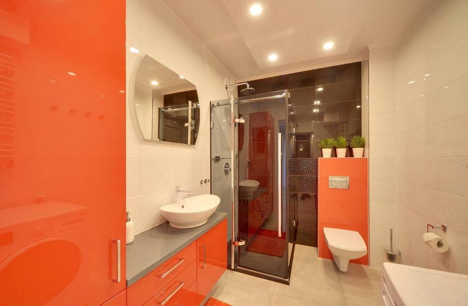 Shower, Toilet, Bathroom, towels