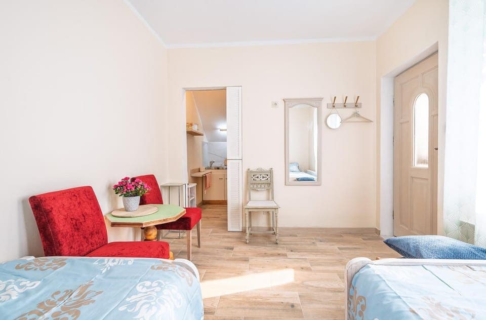 Photo of the whole room