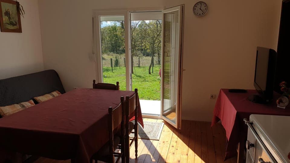 Living room, Seating area, Dining area