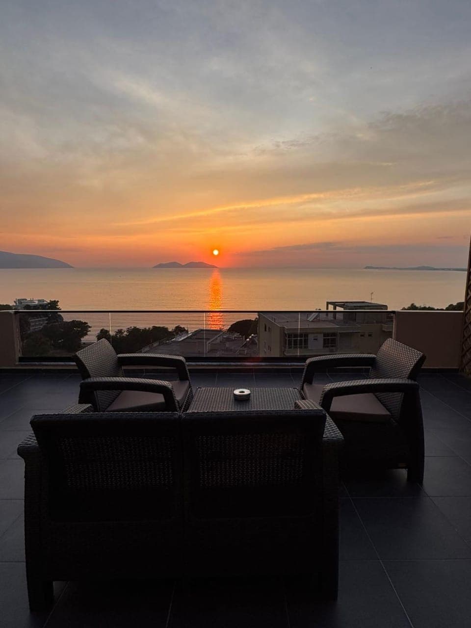 Natural landscape, Living room, Seating area, Sea view, Sunrise, Sunset