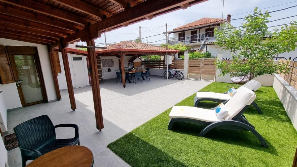 Inner courtyard view