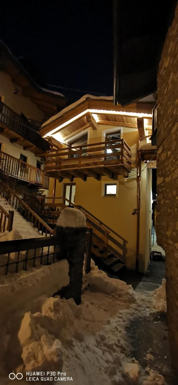 Property building, Night