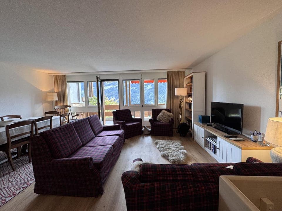 Communal lounge/ TV room, Living room