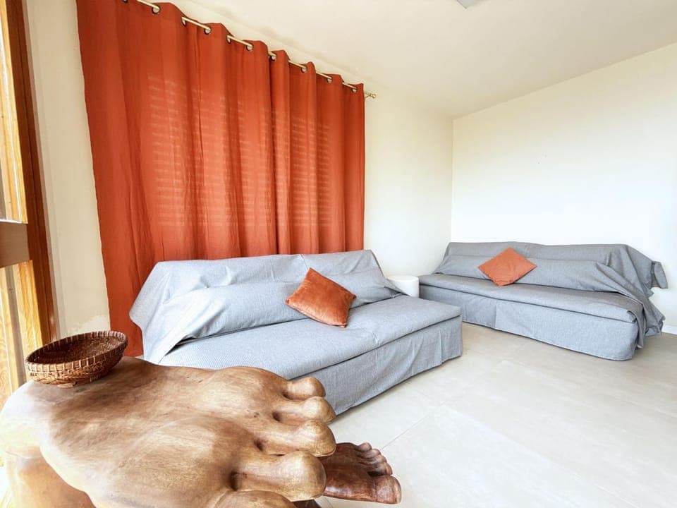 Living room, Decorative detail