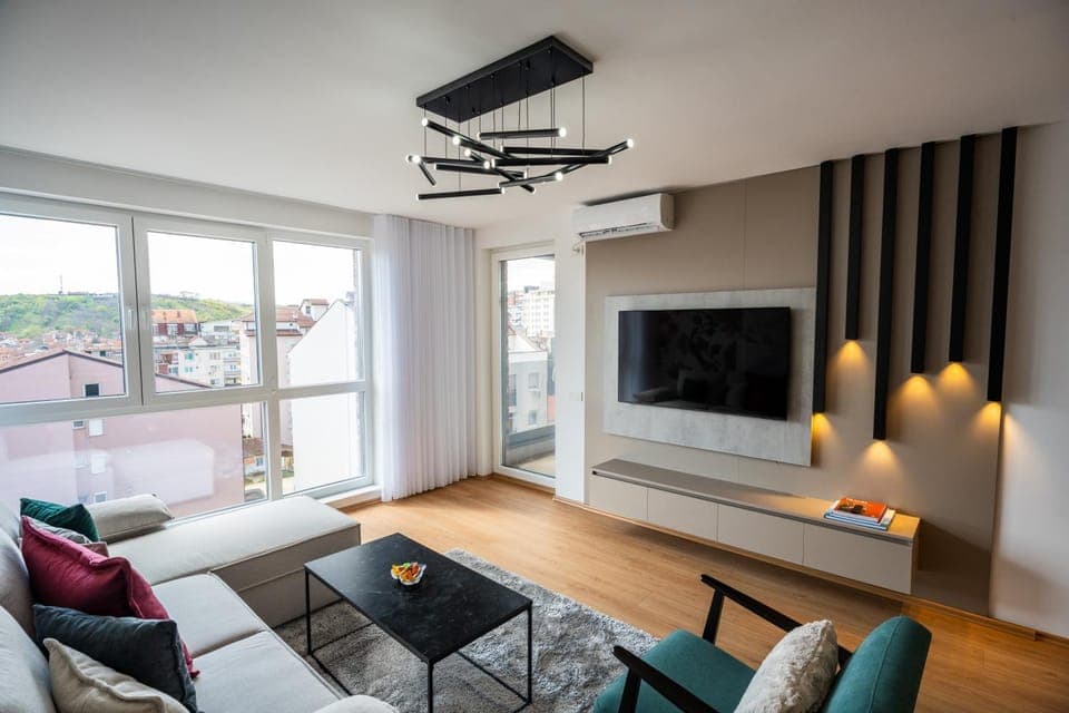 Communal lounge/ TV room