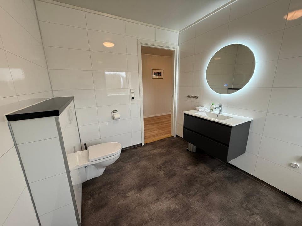 Toilet, Bathroom