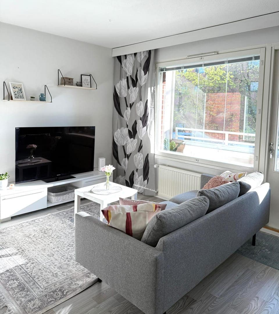 TV and multimedia, Living room, Seating area