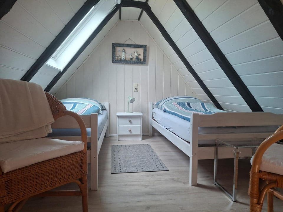 Property building, Living room, Bedroom