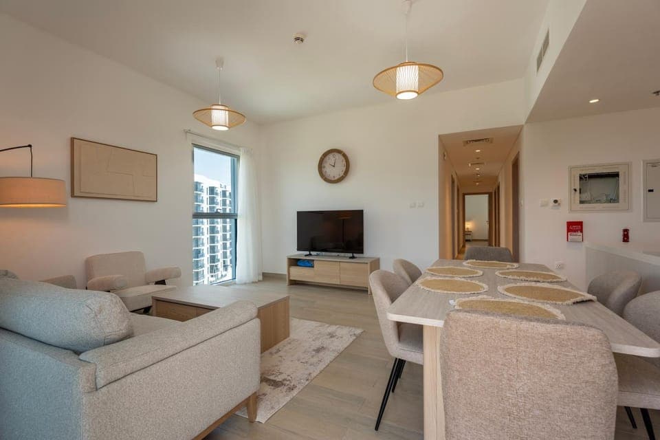 Communal lounge/ TV room, Living room, Seating area, Evening entertainment