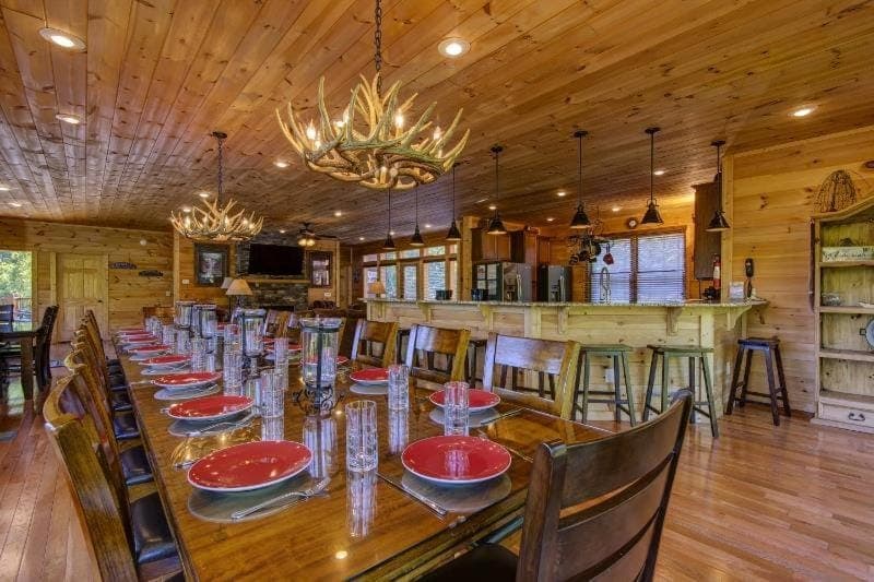 Grand View Lodge, free tickets, no catch! Chalet in Pigeon Forge