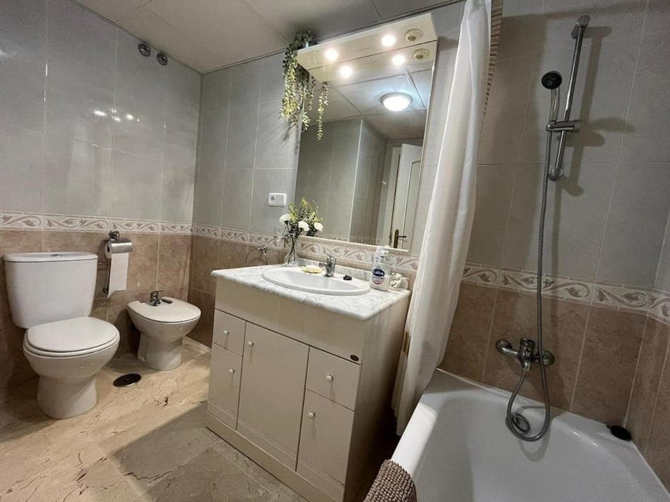 Frontline Golf Apartment Apartment in San Pedro de Alcántara
