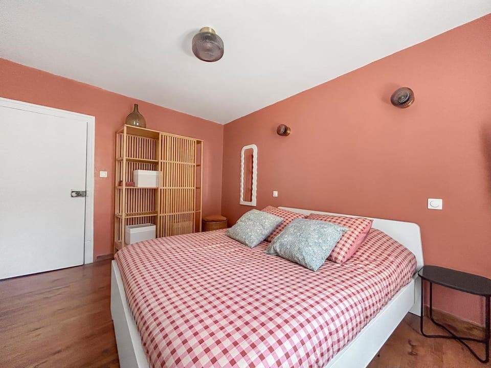 Bed, Bedroom, wardrobe