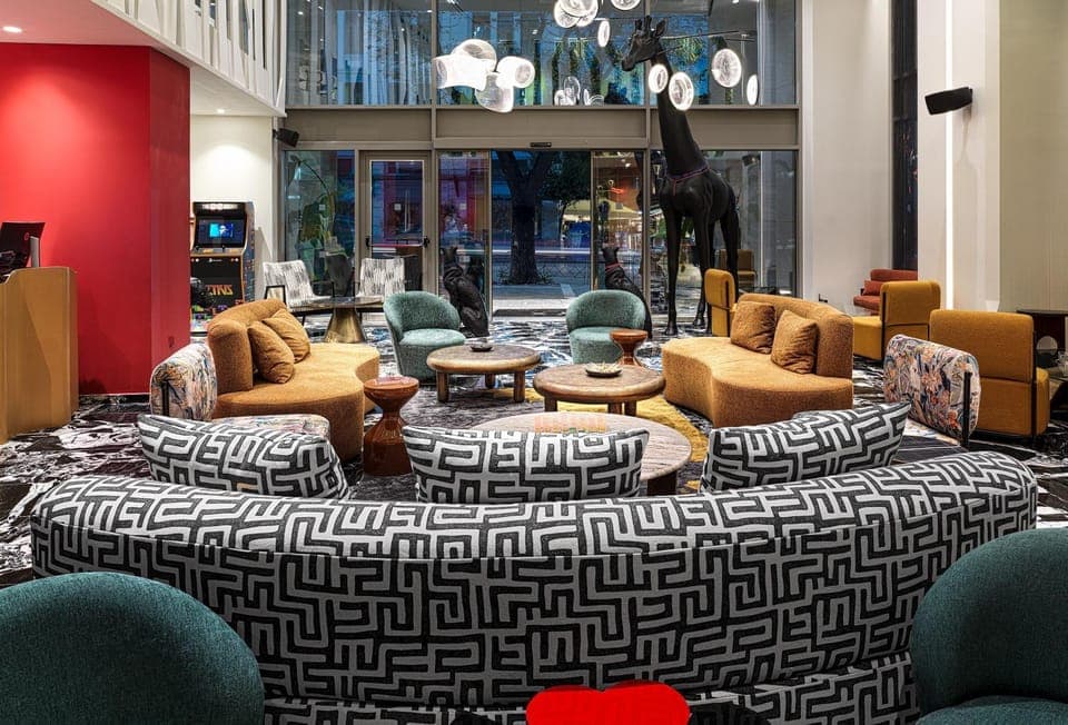 TV and multimedia, Lobby or reception, Seating area