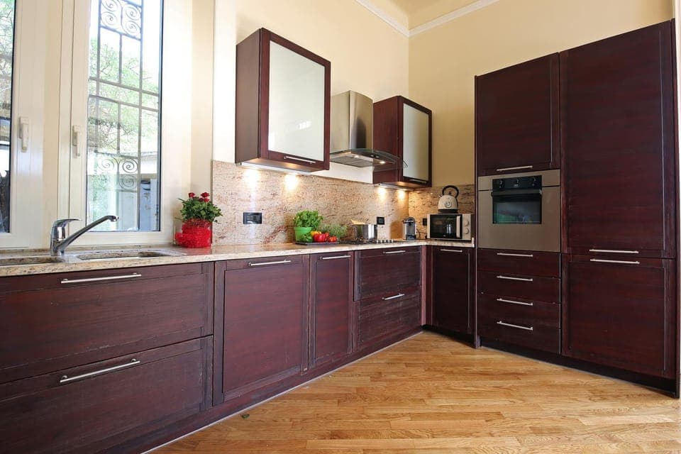 Kitchen or kitchenette