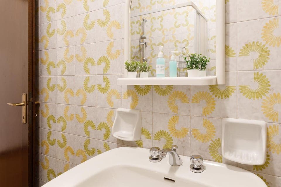 Toilet, Bathroom, Bath