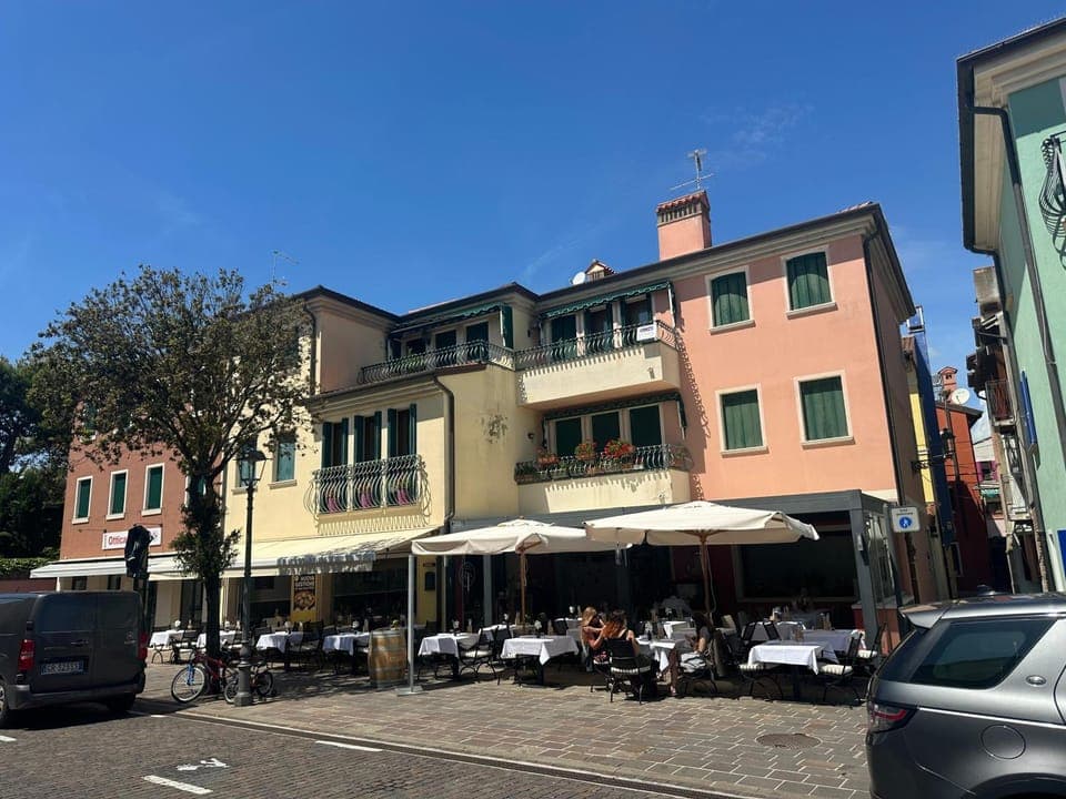 Property building, Neighbourhood, City view