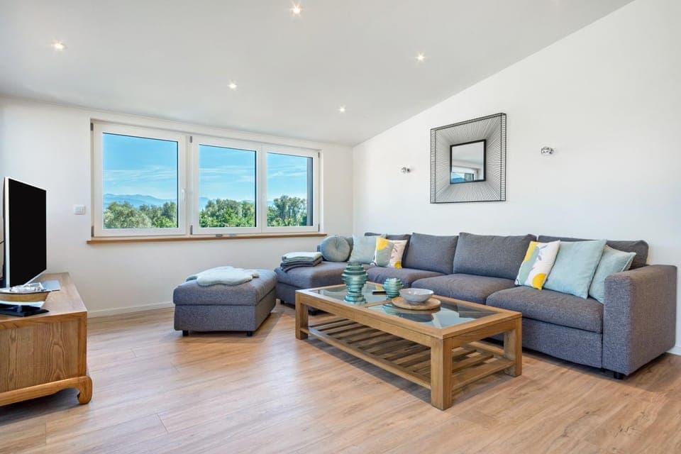 Property building, Living room