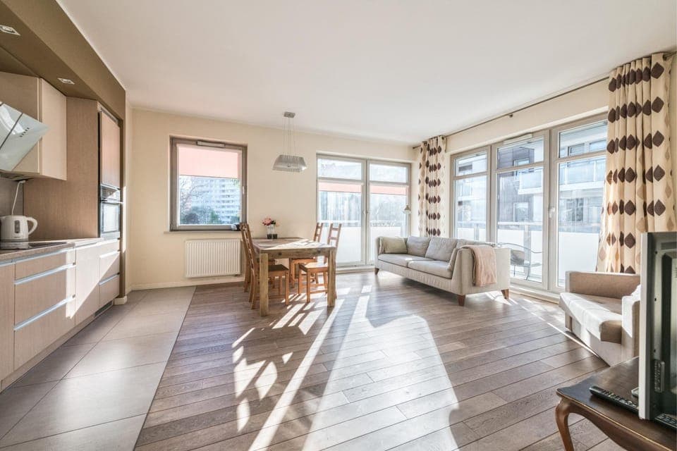 Balcony/Terrace, Kitchen or kitchenette, Living room, Photo of the whole room, Seating area, Dining area