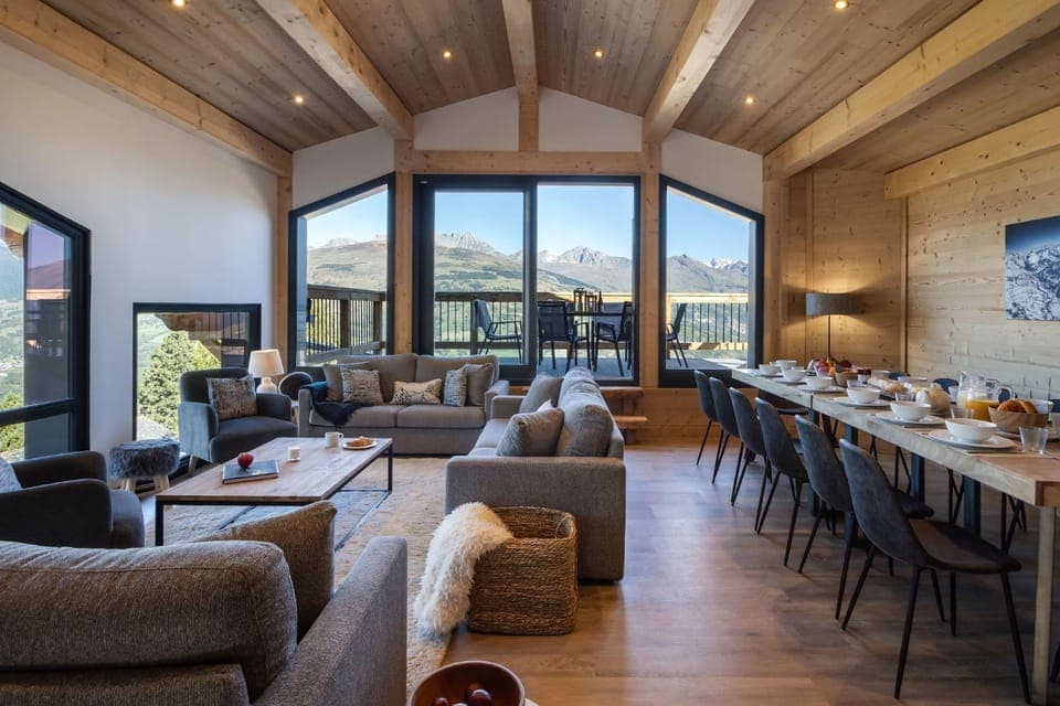 Living room, Seating area