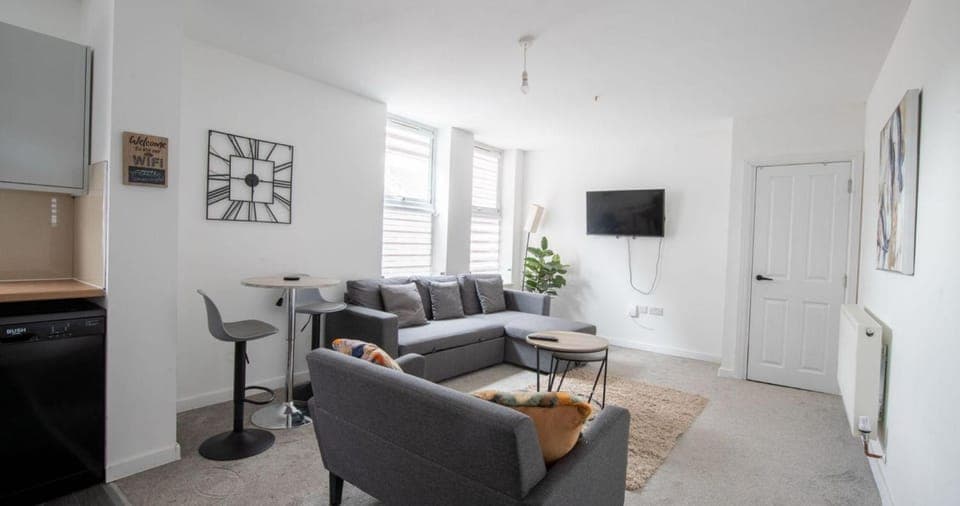 TV and multimedia, Living room, Seating area