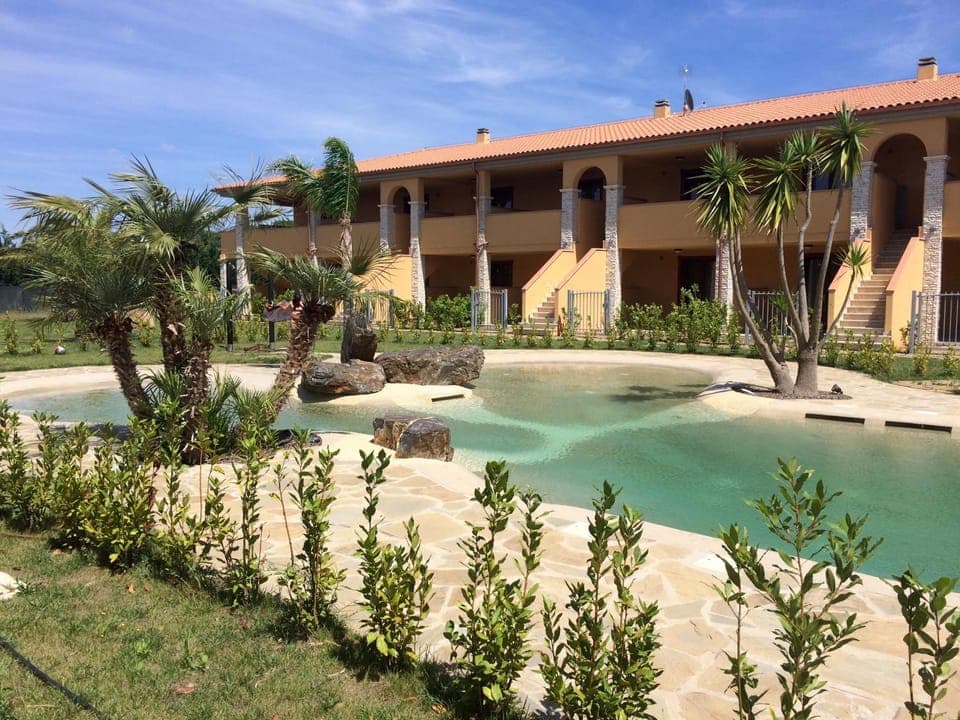 Property building, Swimming pool