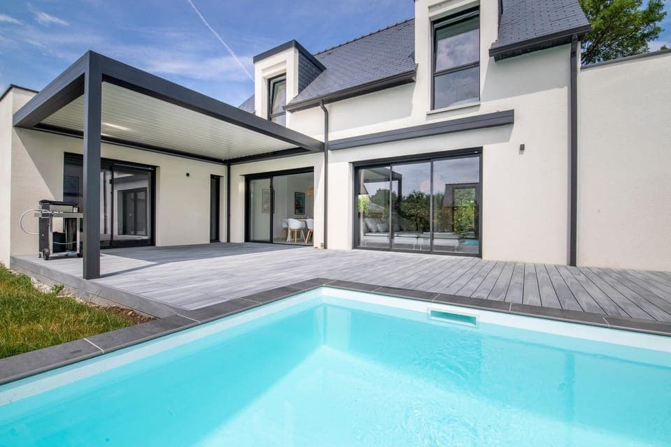 Patio, BBQ facilities, Balcony/Terrace, Garden view, Pool view, Swimming pool, Swimming pool