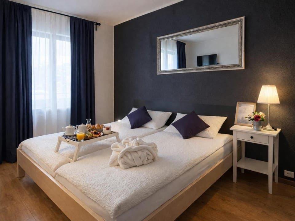Bed, Bedroom