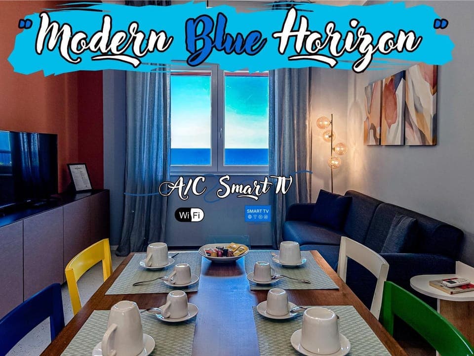 Living room, Sea view