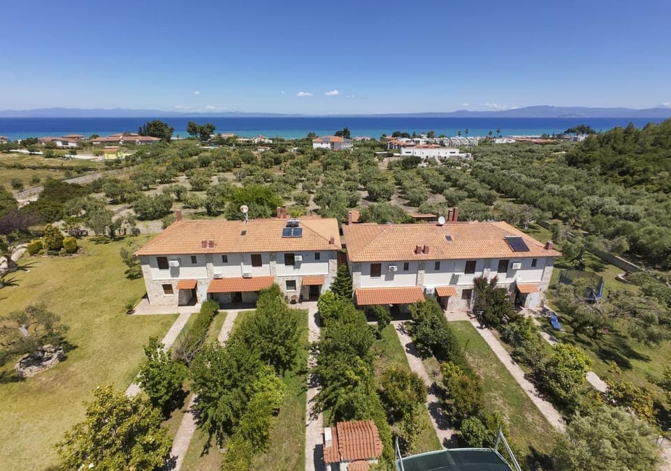 Property building, Bird's eye view