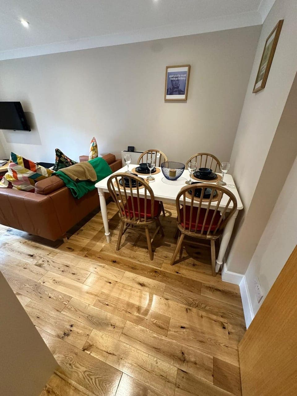 Living room, Seating area, Dining area