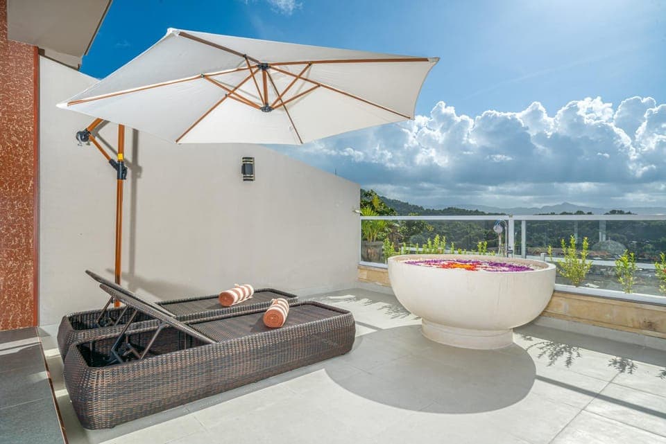 Patio, Day, Natural landscape, View (from property/room), Balcony/Terrace, Garden view, Landmark view, Mountain view, Sea view, sunbed