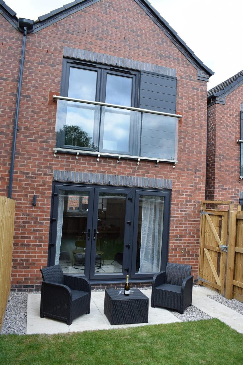 Property building, Patio, Seating area