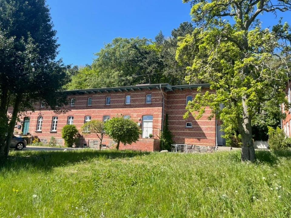 Property building, Garden