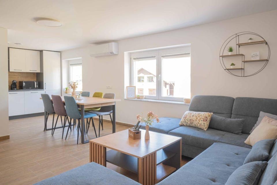 Kitchen or kitchenette, Living room, Dining area