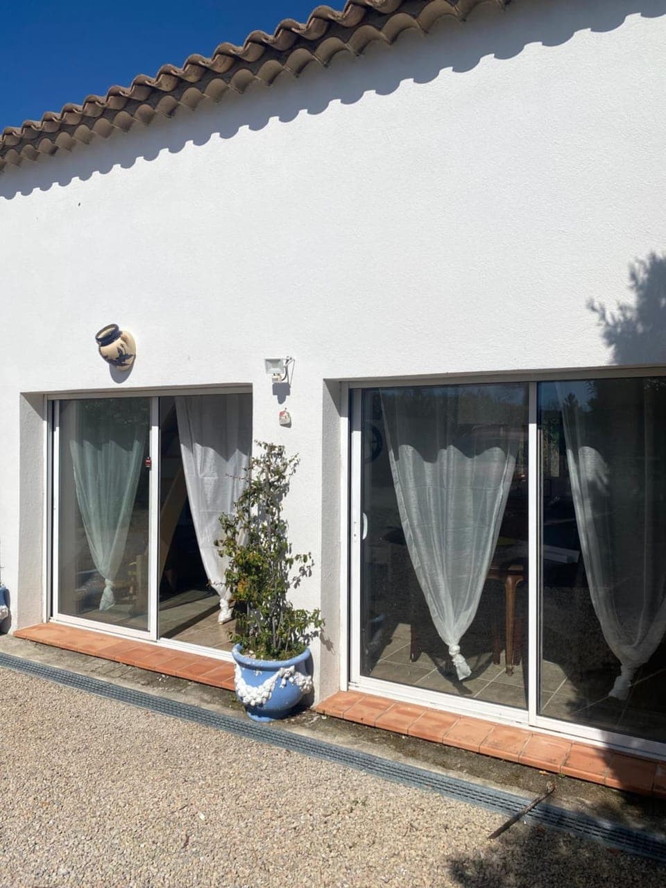 Property building, Day