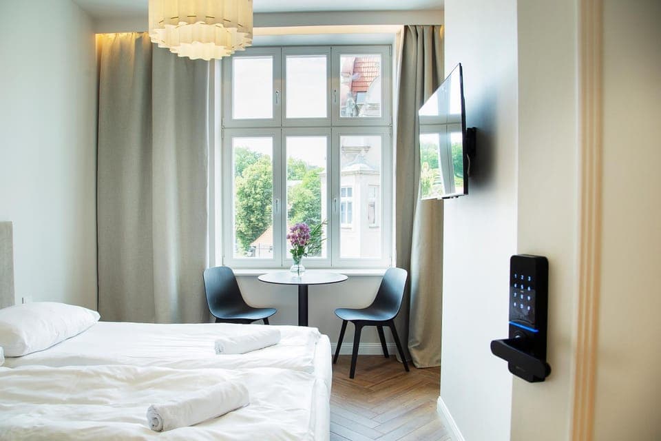 Photo of the whole room